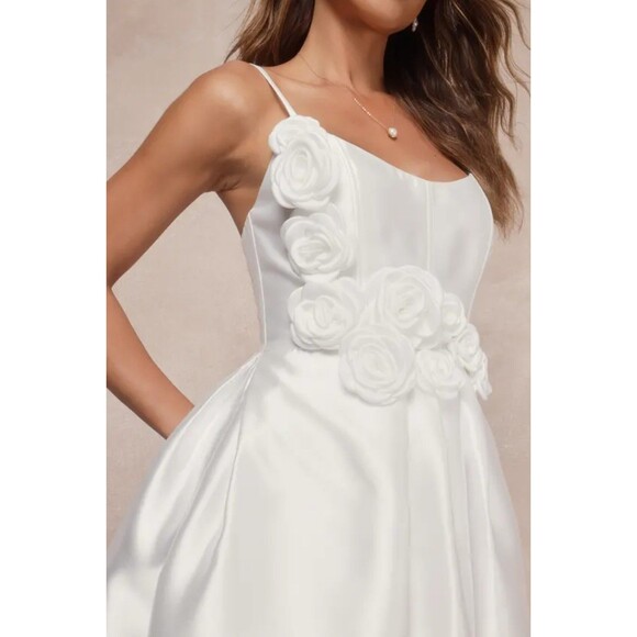 New LULUS Wmn's (L) Dreamy Forever White Taffeta Rosette Maxi Dress with Pockets - Picture 13 of 16